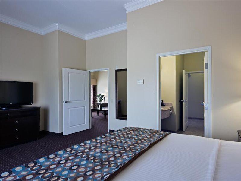 La Quinta By Wyndham Houston New Caney Bagian luar foto