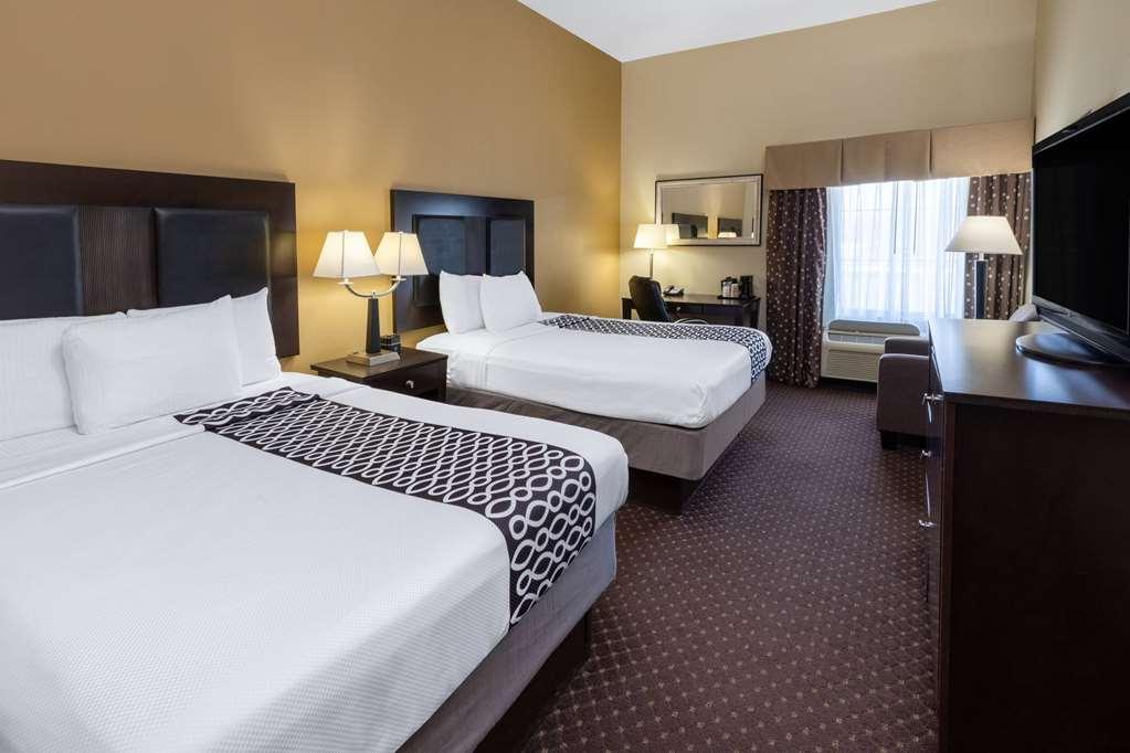 La Quinta By Wyndham Houston New Caney Ruang foto